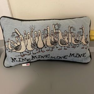 Finding Nemo “Mine” decorative pillow